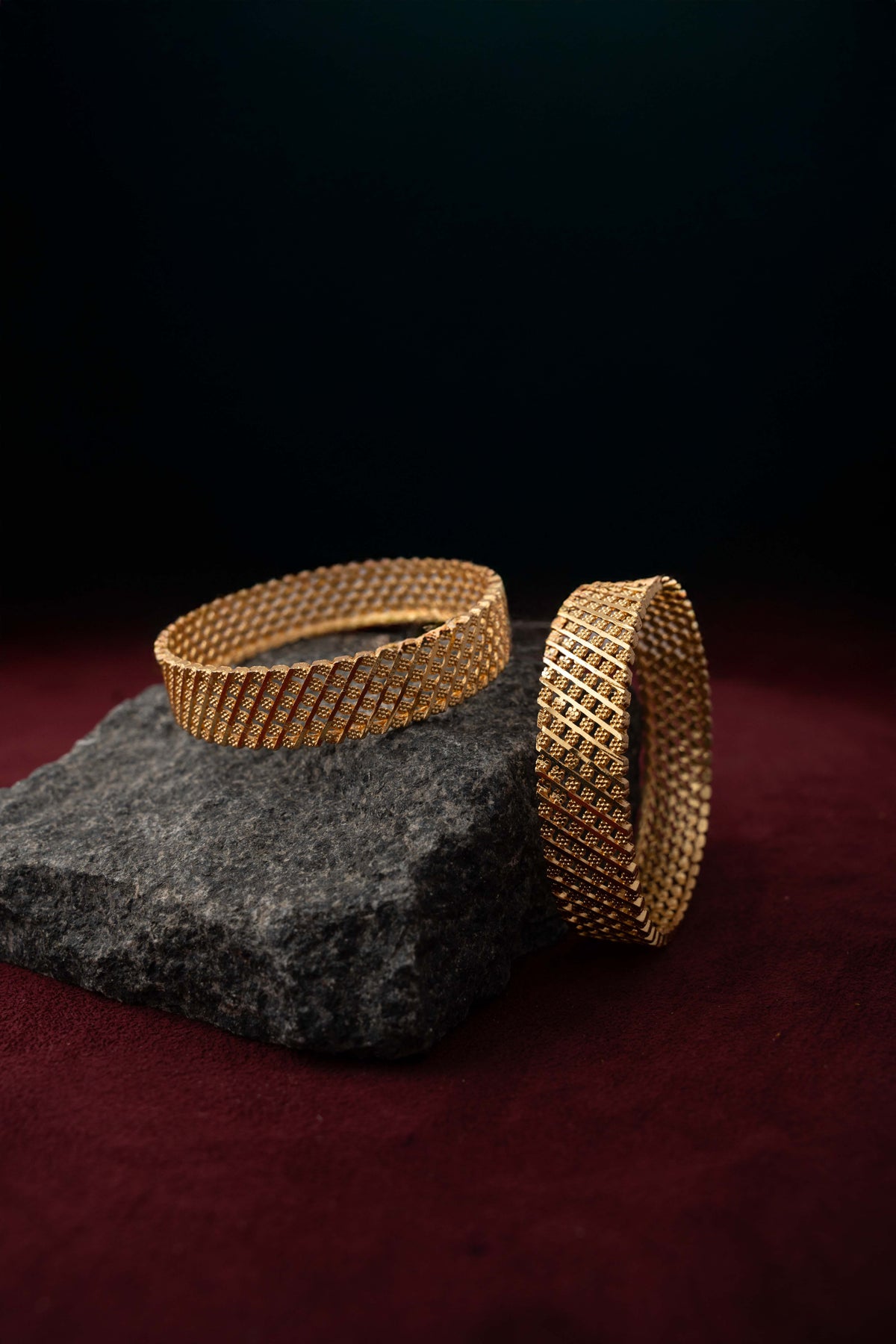 Majestic Mesh Gold Bangles